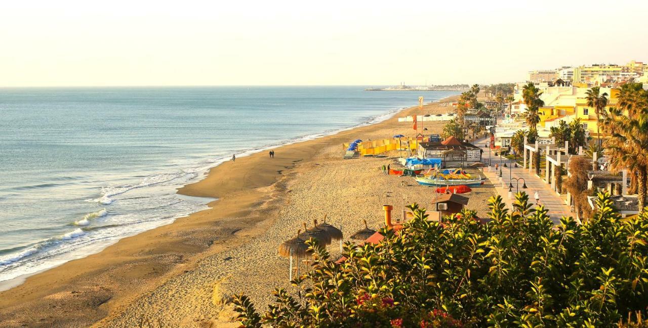 Magical Sea View Studios ตอร์เรโมลิโนส ภายนอก รูปภาพ