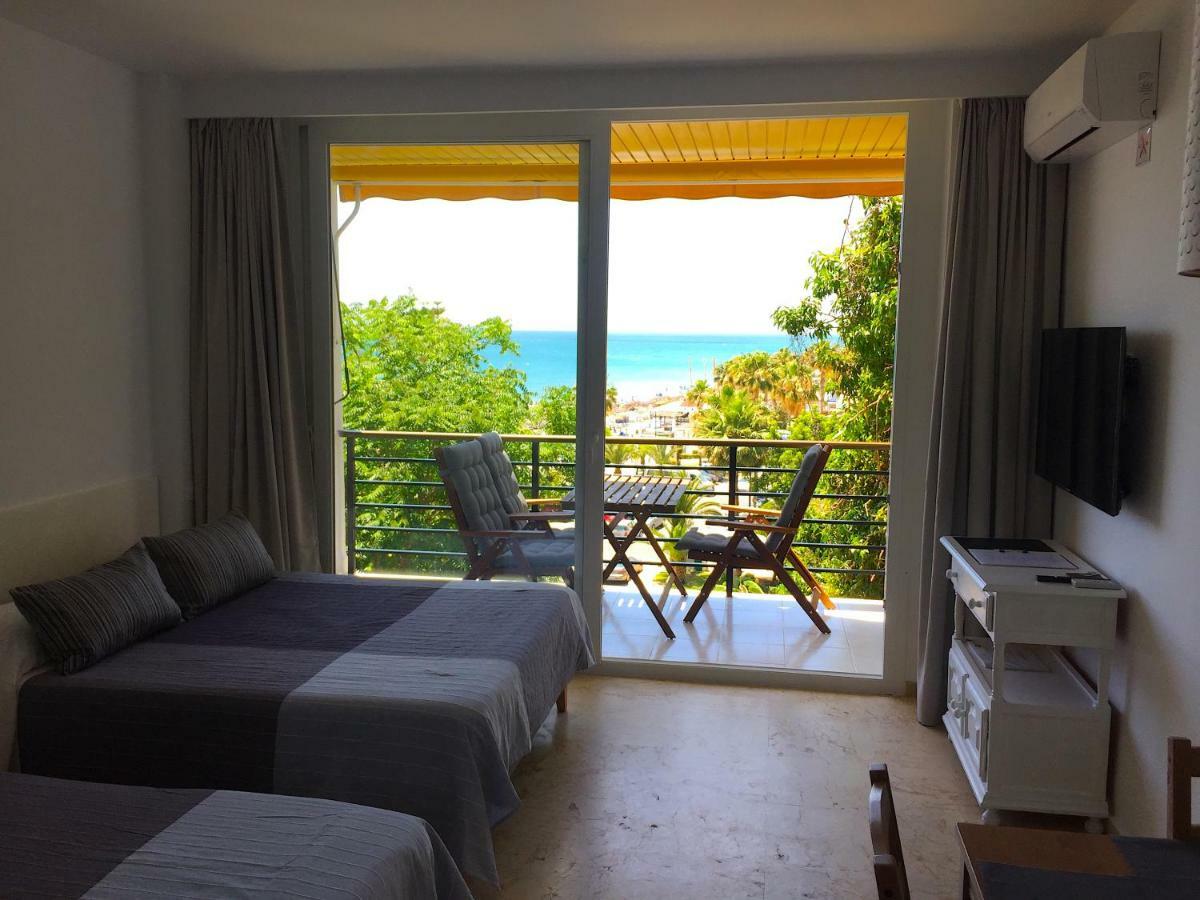 Magical Sea View Studios ตอร์เรโมลิโนส ภายนอก รูปภาพ